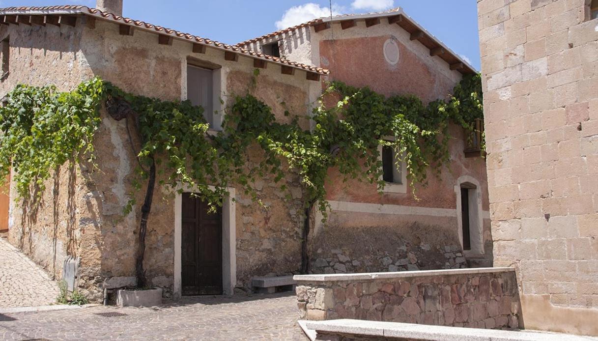 Holiday Mandrolisai Doc Atzara Exterior foto